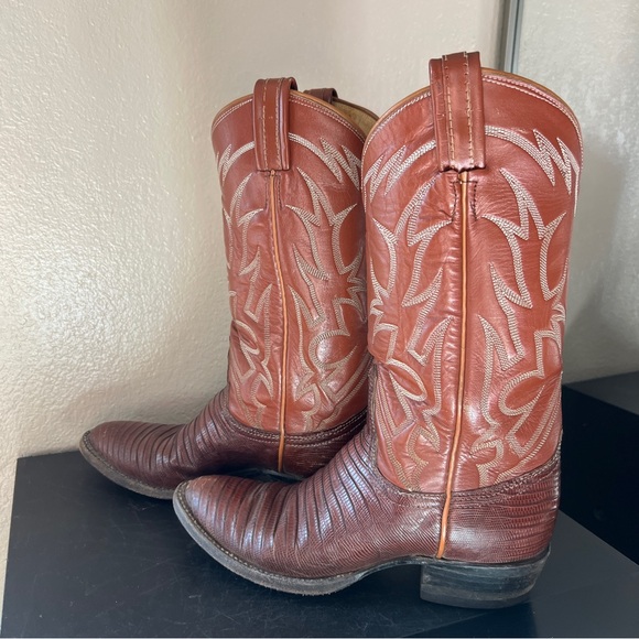 Tony Lama Tan Leather Cowboy Boots - Picture 3 of 8